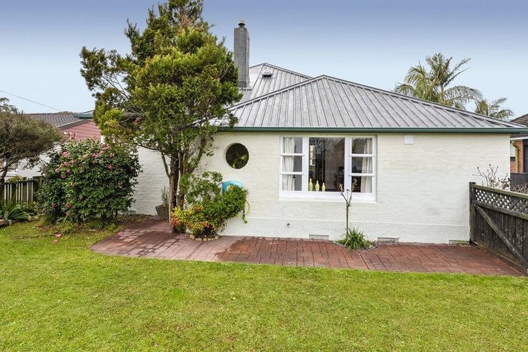 Photo of property in 80 Carrington Road, Mount Albert, Auckland, 1025