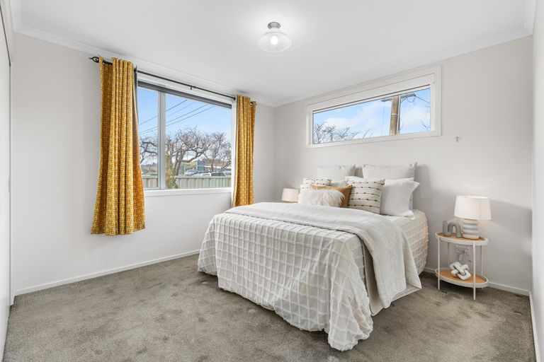 Photo of property in 2 Bruce Street, Mosgiel, 9024