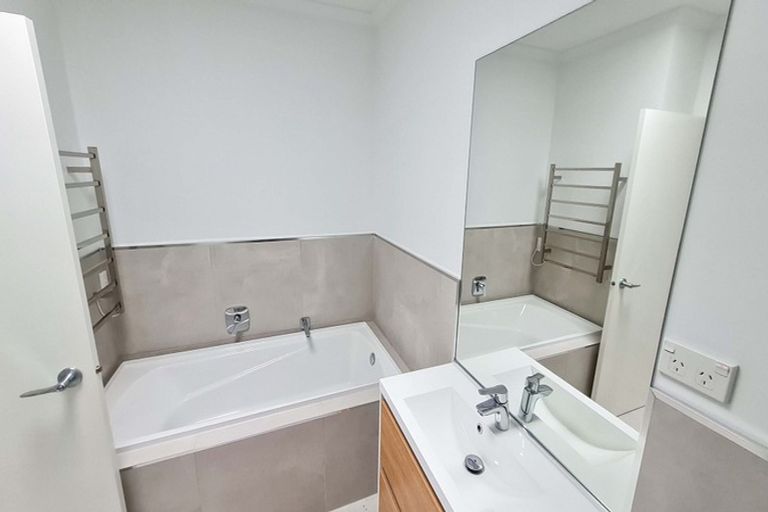 Photo of property in 8 Harewood Street, Whenuapai, Auckland, 0618