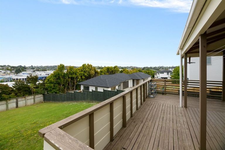 Photo of property in 62 Lyttelton Avenue, Forrest Hill, Auckland, 0620