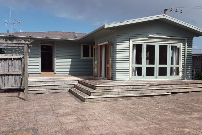 Photo of property in 15 Stewart Place, Melville, Hamilton, 3206