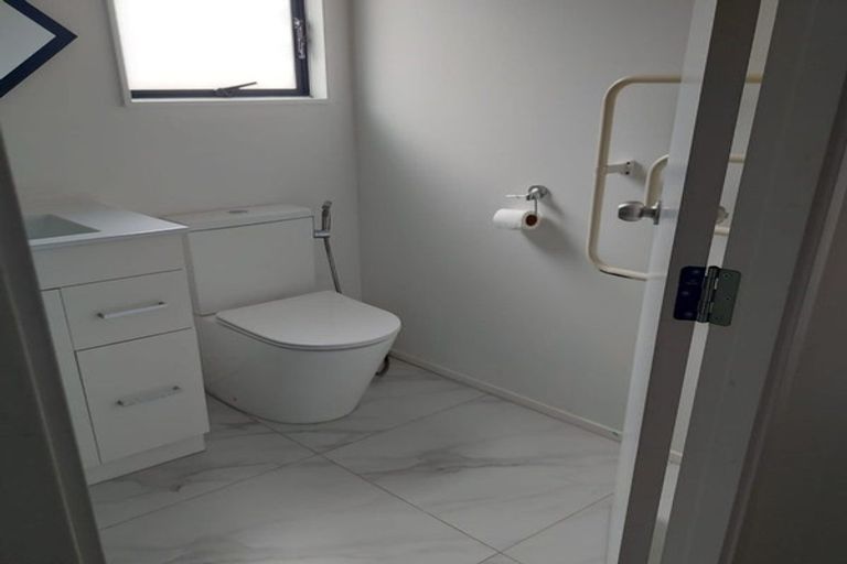 Photo of property in 454 Swanson Road, Ranui, Auckland, 0612