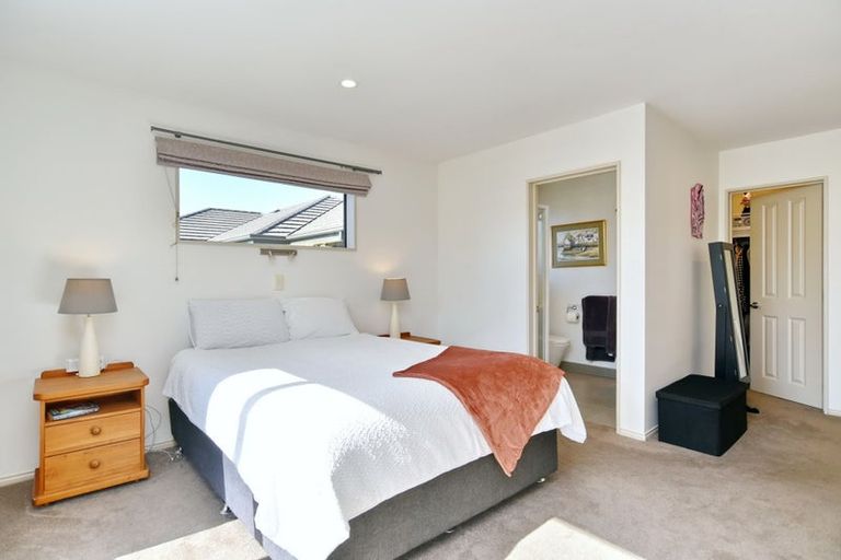 Photo of property in 29 Glastonbury Drive, Burwood, Christchurch, 8083