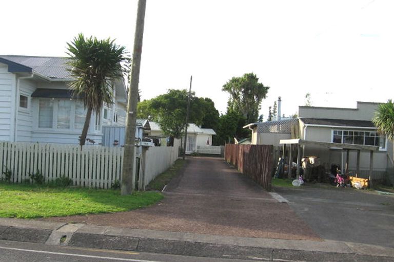 Photo of property in 76 Wharf Road, Te Atatu Peninsula, Auckland, 0610