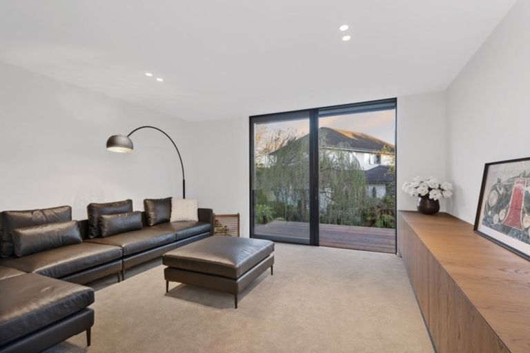 Photo of property in 155 Puriri Street, Fendalton, Christchurch, 8041