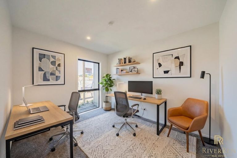 Photo of property in 18c King Street, Upper Hutt Central, Upper Hutt, 5018