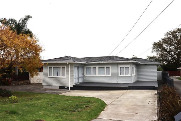 Photo of property in 9 Menary Street, Papakura, 2110