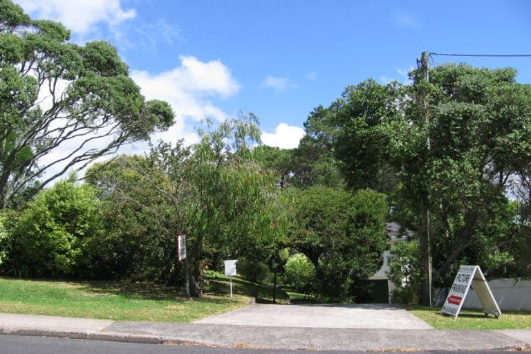 Photo of property in 2/31 Morton Avenue, Forrest Hill, Auckland, 0620