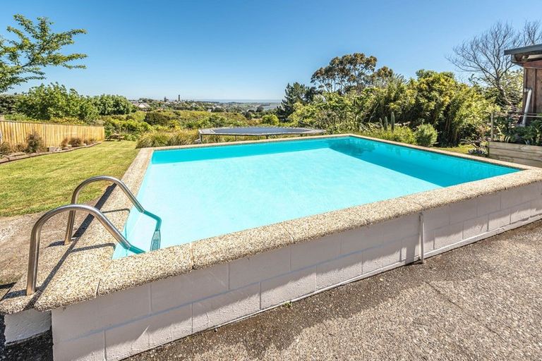 Photo of property in 104 Mount View Road, Bastia Hill, Whanganui, 4500