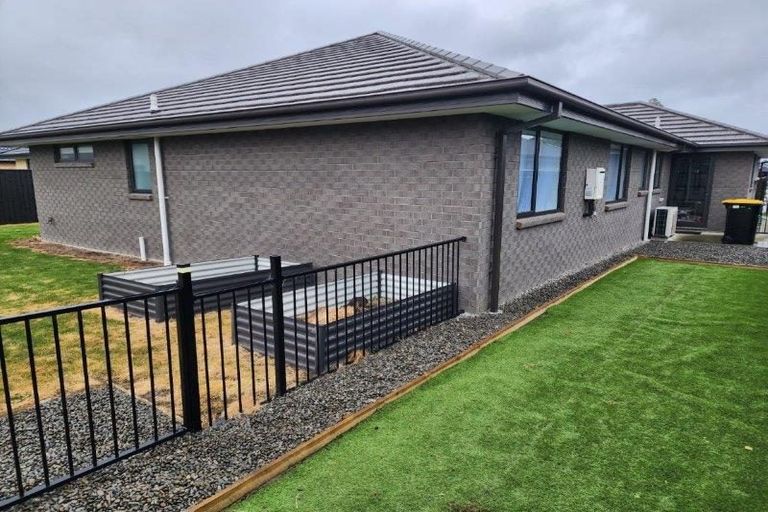 Photo of property in 2 Tara Crescent, Woodend, 7610