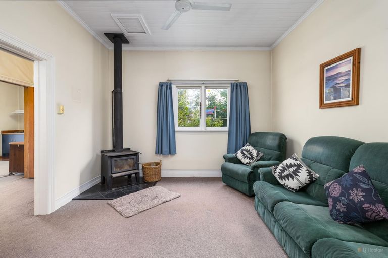 Photo of property in 38 Mill Road, Waimate, 7924