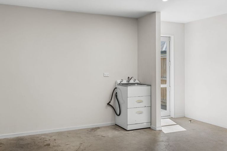 Photo of property in 36 Little Oaks Drive, Yaldhurst, Christchurch, 8042