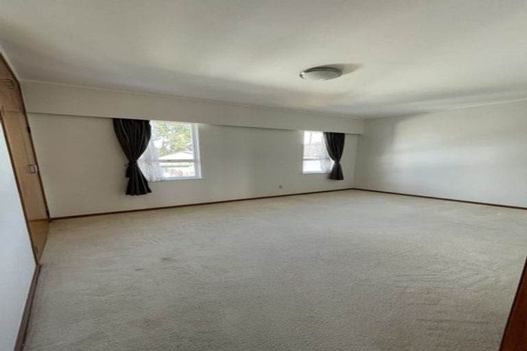 Photo of property in 167 Carlisle Road, Northcross, Auckland, 0632