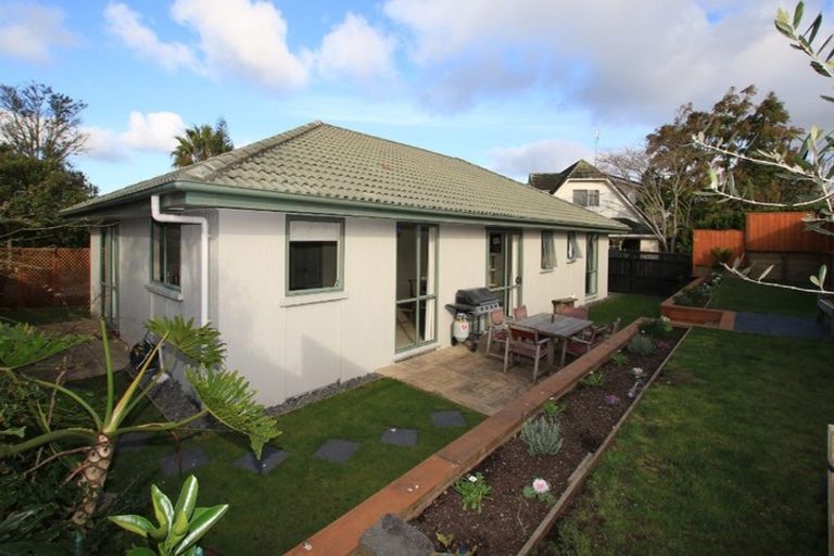 Photo of property in 5 Wentworth Park, Albany, Auckland, 0632