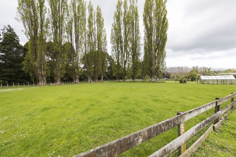 Photo of property in 18 Kuku Road, Pohangina, Ashhurst, 4884