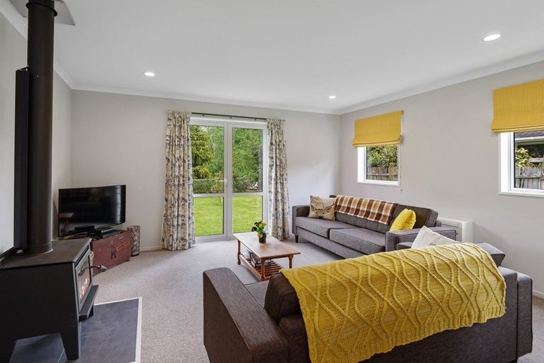 Photo of property in 1 Charles Street, Glentunnel, Coalgate, 7673