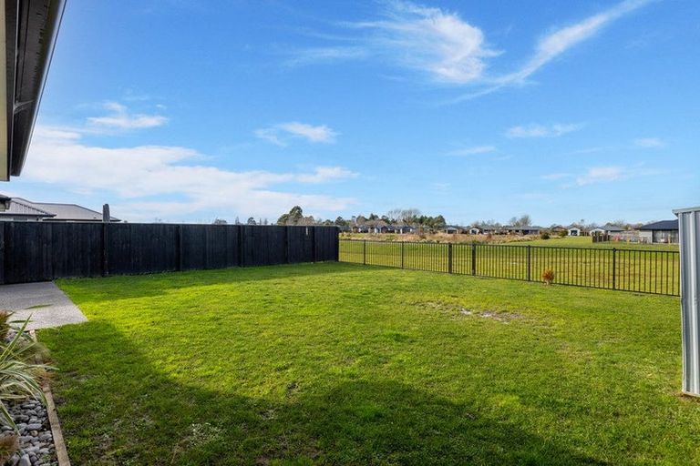 Photo of property in 4 Godley Place, Woodend, 7610