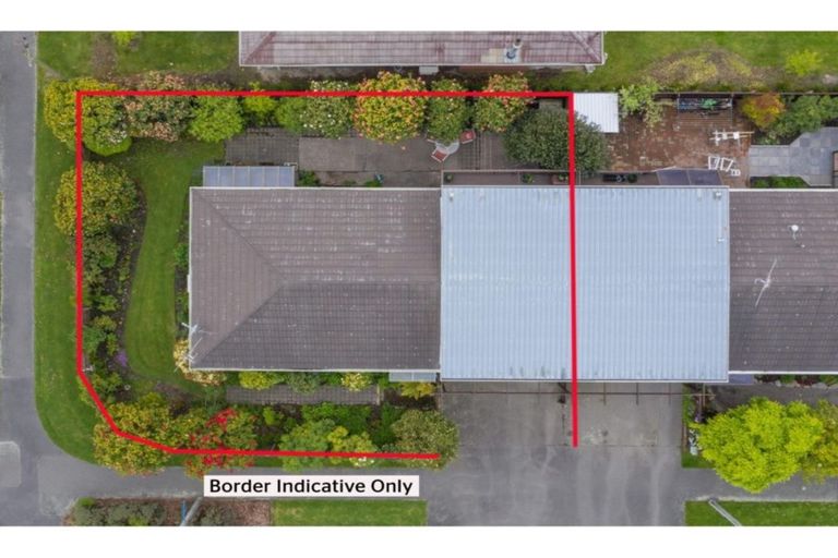 Photo of property in 1/124 Hamilton Avenue, Ilam, Christchurch, 8041