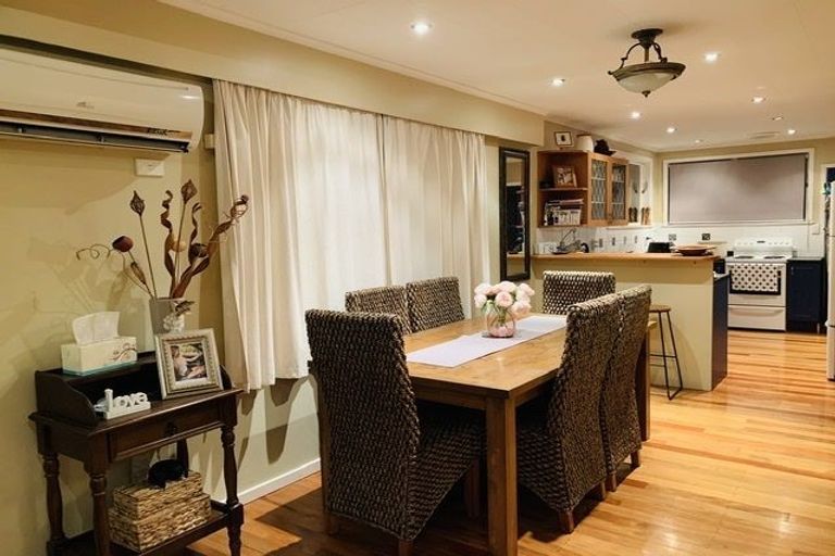 Photo of property in 31a Mandalay Terrace, Khandallah, Wellington, 6035