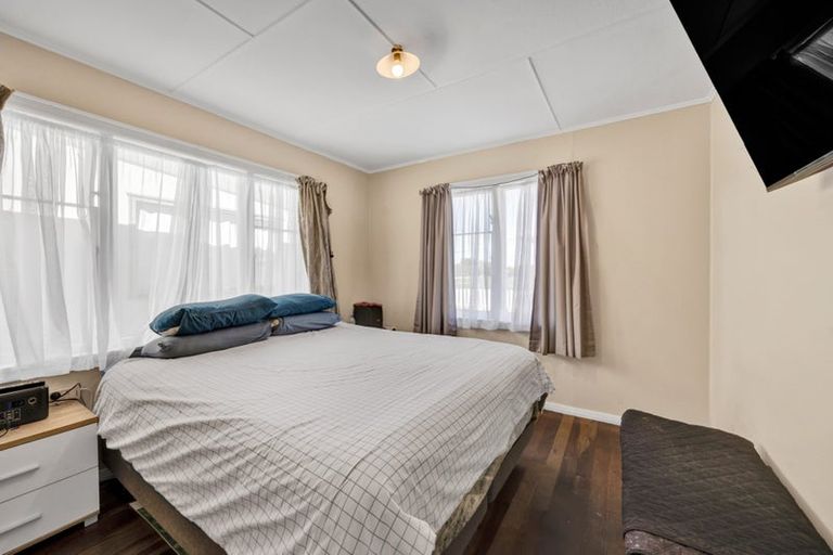 Photo of property in 8 Pacey Avenue, Hawera, 4610