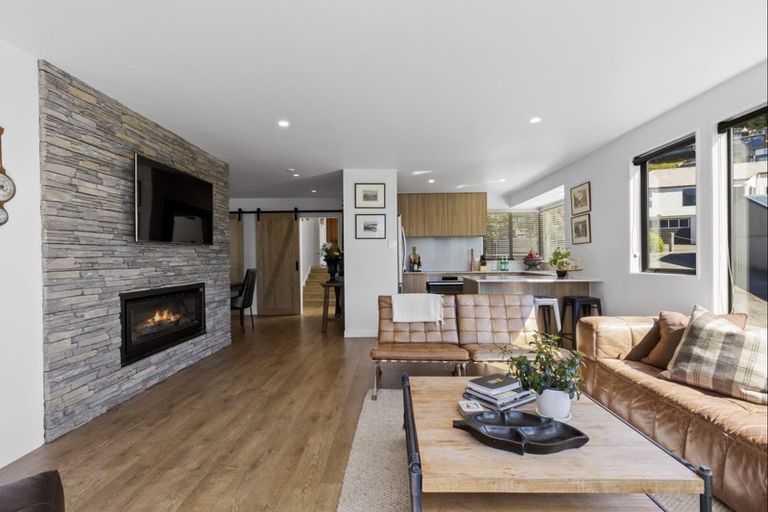 Photo of property in 5 Sunrise Lane, Queenstown, 9300