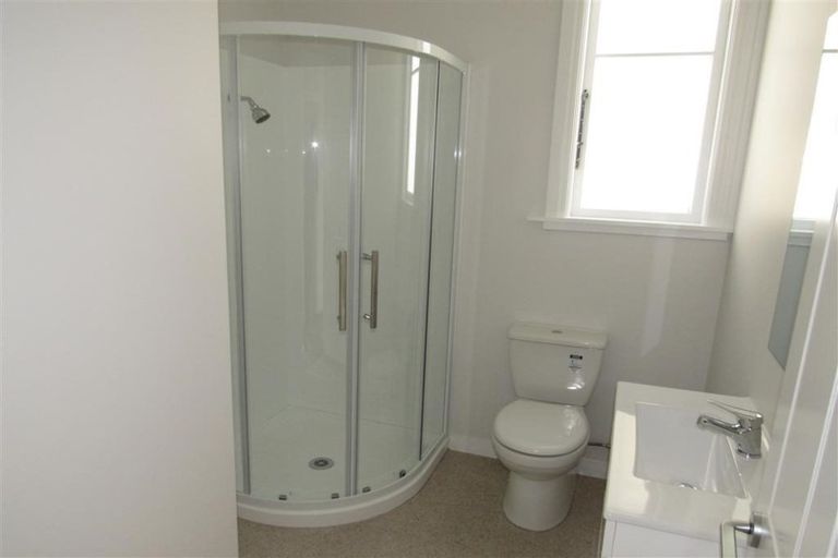 Photo of property in 67 Hawker Street, Mount Victoria, Wellington, 6011