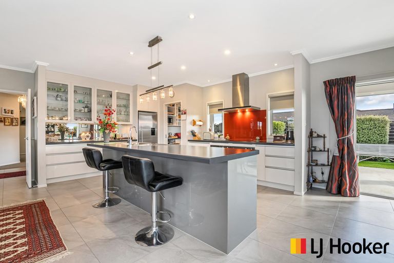 Photo of property in 24 William Andrew Road, Pukekohe, 2120