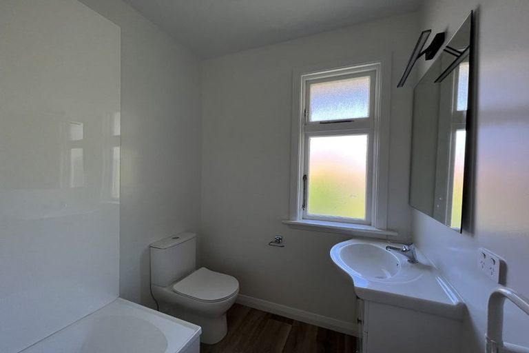 Photo of property in 123 Forfar Street, Clyde Hill, Dunedin, 9011