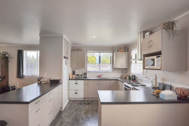 Photo of property in 100 Melcombe Street, Tinwald, Ashburton, 7700