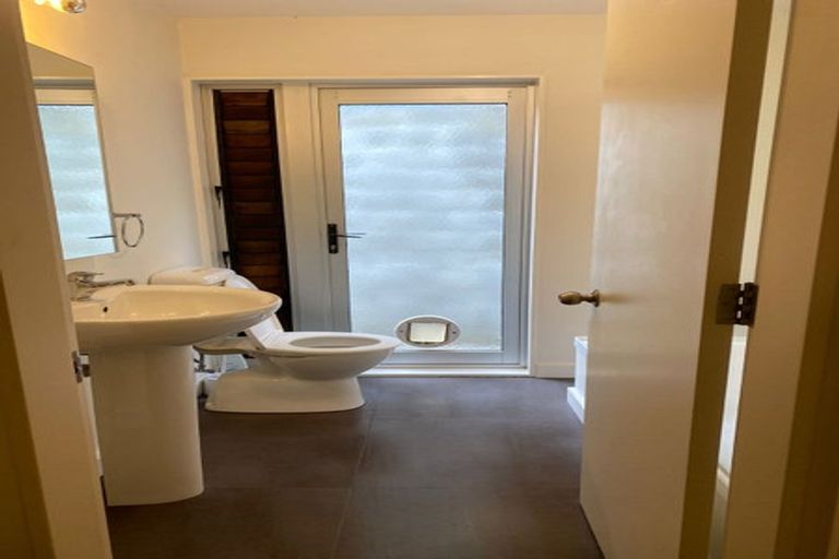 Photo of property in 59 Mandalay Terrace, Khandallah, Wellington, 6035