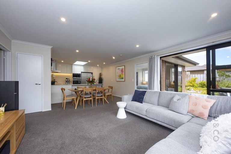 Photo of property in 12 Turpin Road, Riverhead, 0820