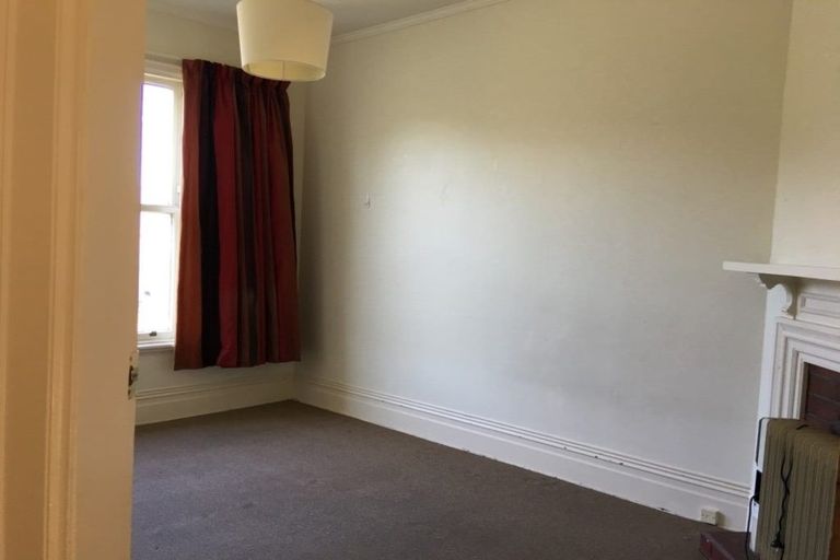 Photo of property in 4 Te Wharepouri Street, Berhampore, Wellington, 6023