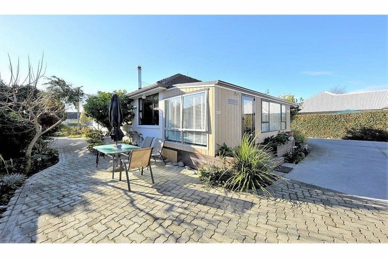 Photo of property in 179 Langdons Road, Northcote, Christchurch, 8052