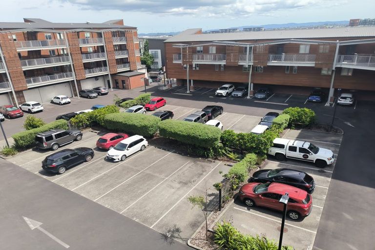 Photo of property in 303/160d Hobsonville Point Road, Hobsonville, Auckland, 0616