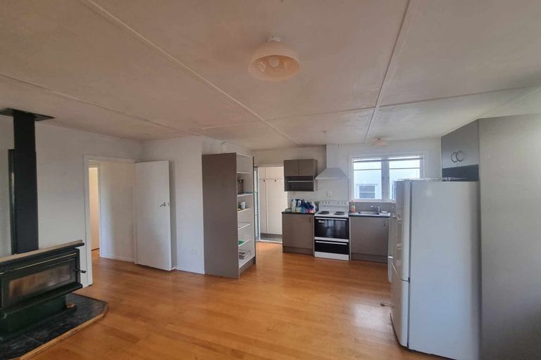 Photo of property in 29 William Benton Street, Featherston, 5710