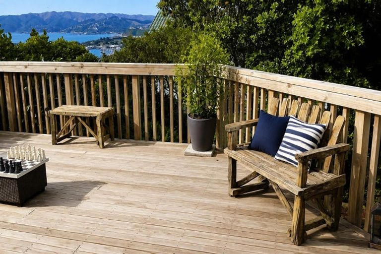 Photo of property in 29 Eskdale Road, Papakowhai, Porirua, 5024