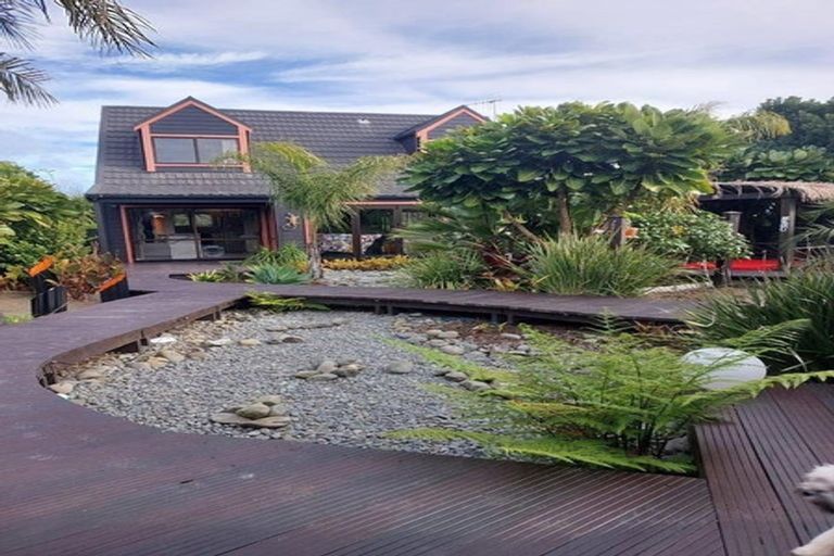 Photo of property in 27 Chums Road, Paraparaumu Beach, Paraparaumu, 5032