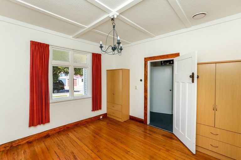 Photo of property in 43 Ballance Street, Lower Vogeltown, New Plymouth, 4310