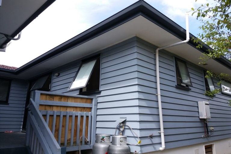 Photo of property in 23 Sheralee Place, Bucklands Beach, Auckland, 2014
