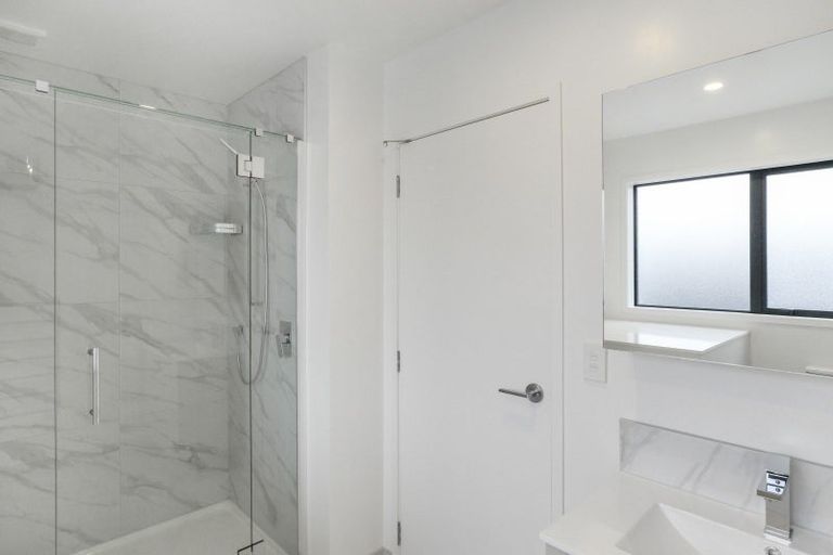 Photo of property in 6/59 Matipo Road, Te Atatu Peninsula, Auckland, 0610