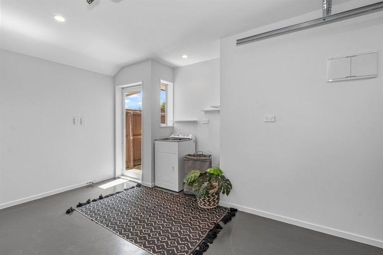 Photo of property in 1a Oakridge Street, Halswell, Christchurch, 8025