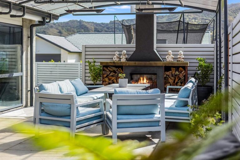 Photo of property in 4 Craigie Way, Wainuiomata, Lower Hutt, 5014