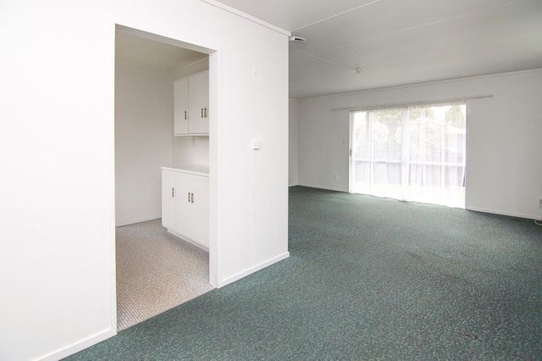 Photo of property in 1/20 Hilton Grove, Kelvin Grove, Palmerston North, 4414