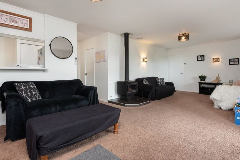 Photo of property in 11 D'urville Way, Welcome Bay, Tauranga, 3112