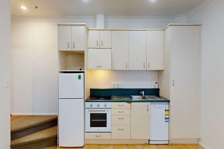 Photo of property in Terrace Garden Apartments, 11c/120 The Terrace, Wellington Central, Wellington, 6011
