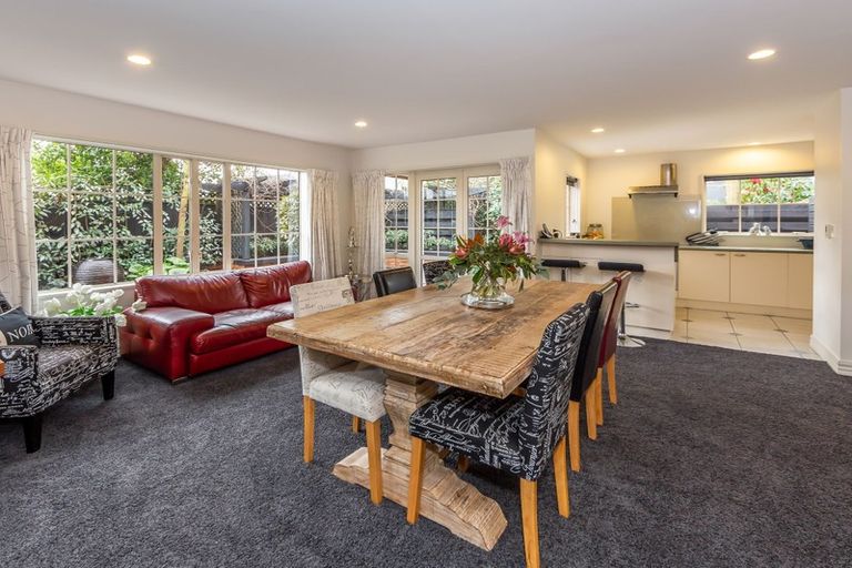 Photo of property in 3/61 Hawkesbury Avenue, St Albans, Christchurch, 8014