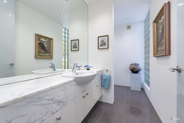 Photo of property in 52 Penrose Street, Woburn, Lower Hutt, 5010