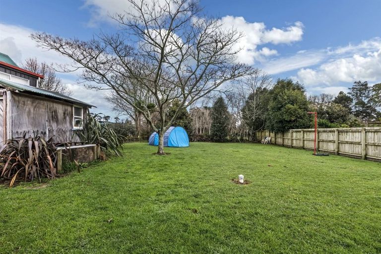 Photo of property in 14a Trigg Road, Huapai, Kumeu, 0810