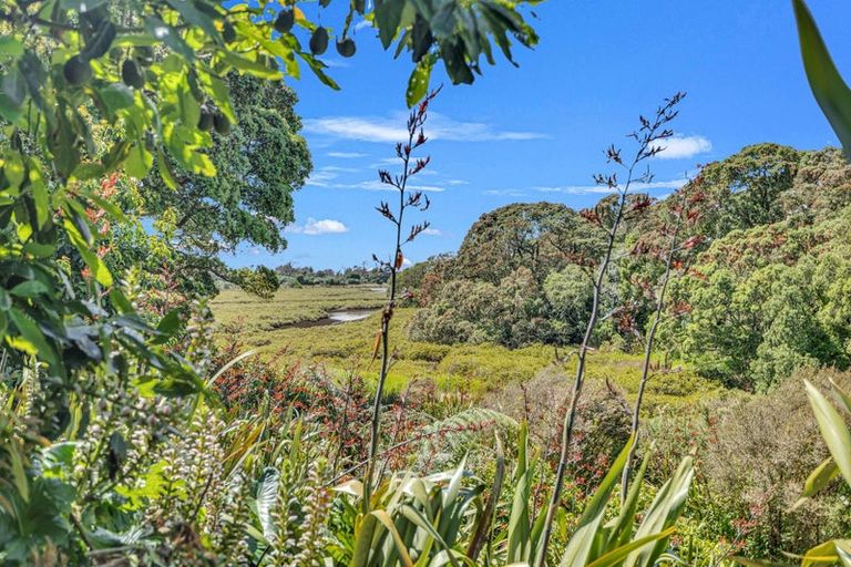 Photo of property in 80 Koutunui Road, Athenree, Katikati, 3177