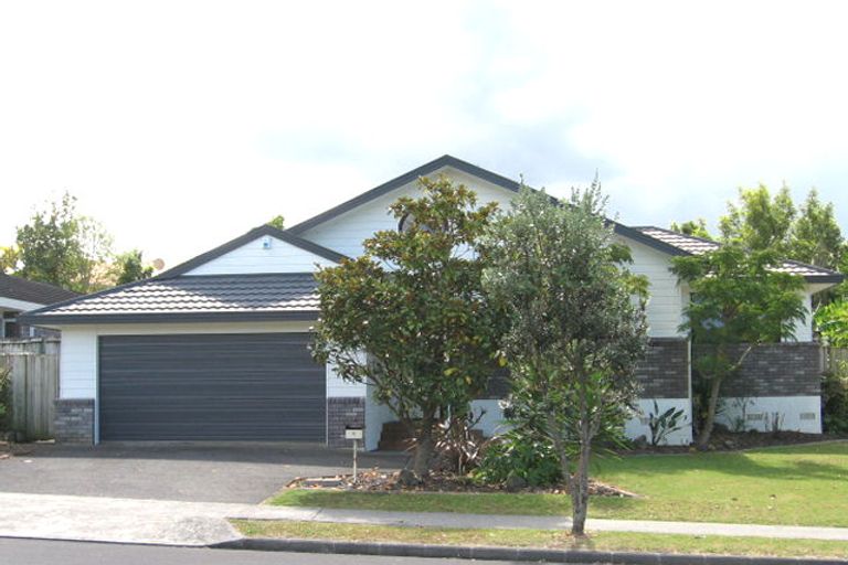 Photo of property in 9 Picasso Drive, West Harbour, Auckland, 0618
